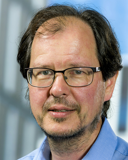 Dr. Christoph Keller headshot